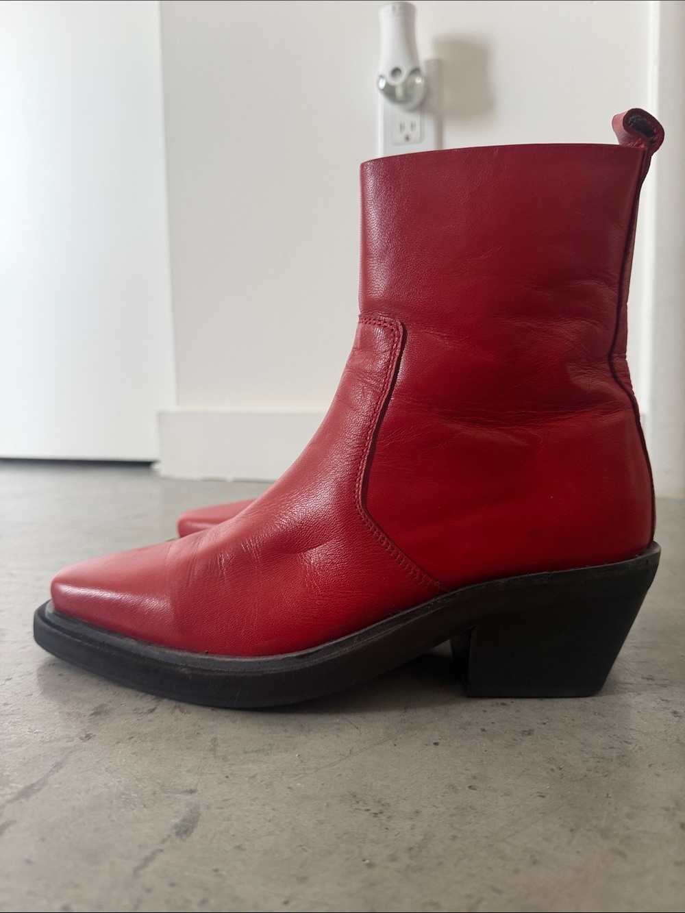 Topshop Red Leather Square-Toe Ankle Boots - Picture 3 of 6